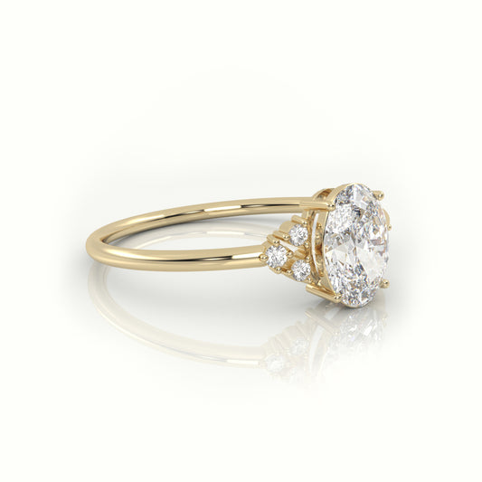 18K Gold 4 Prong Oval Cut Diamond Side Stone Designer Ring