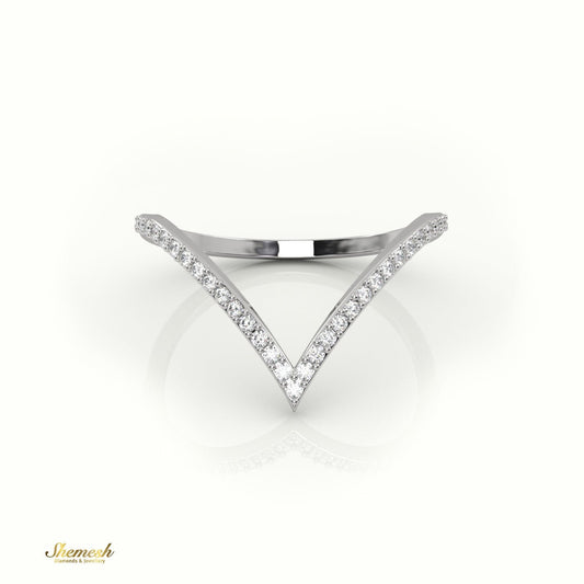 18K Gold V - Shaped Round Cut Diamond Ring - shemesh_diamonds