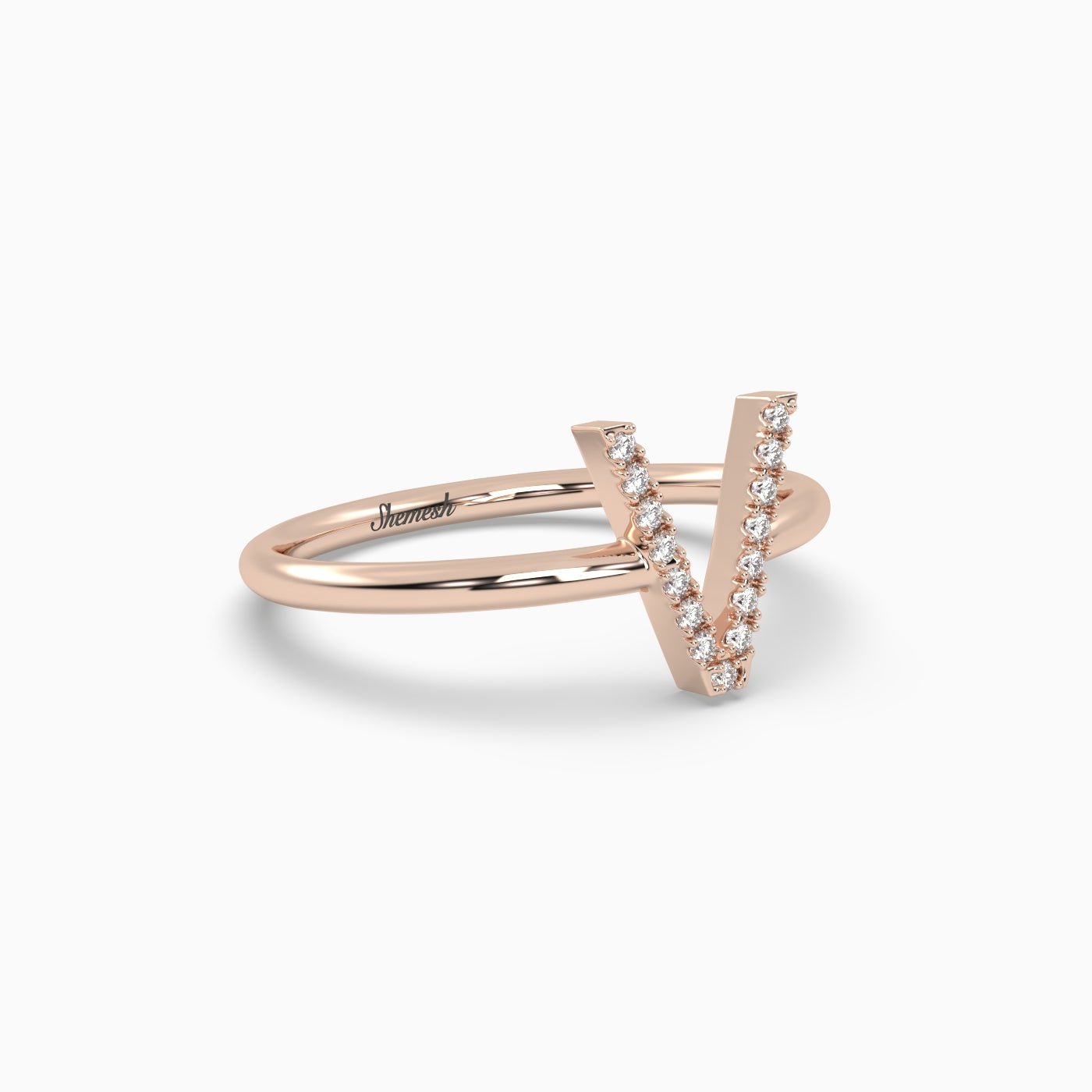 18K Gold "V" Initial Ring - shemesh_diamonds